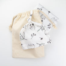 Load image into Gallery viewer, Baby Blanket and Beanie set